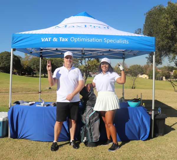 MaxProf Charitable Swing at Mapogo Lifestyle Golf Day